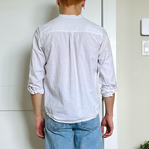 Small Collar Button Up - Picture 2 of 4